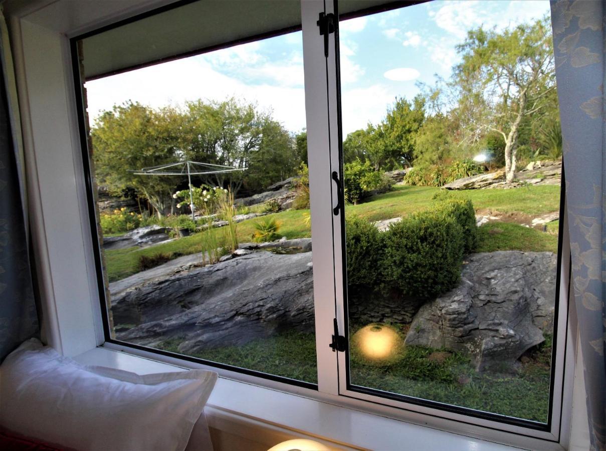Labyrinth Gardens Guest House Takaka Εξωτερικό φωτογραφία