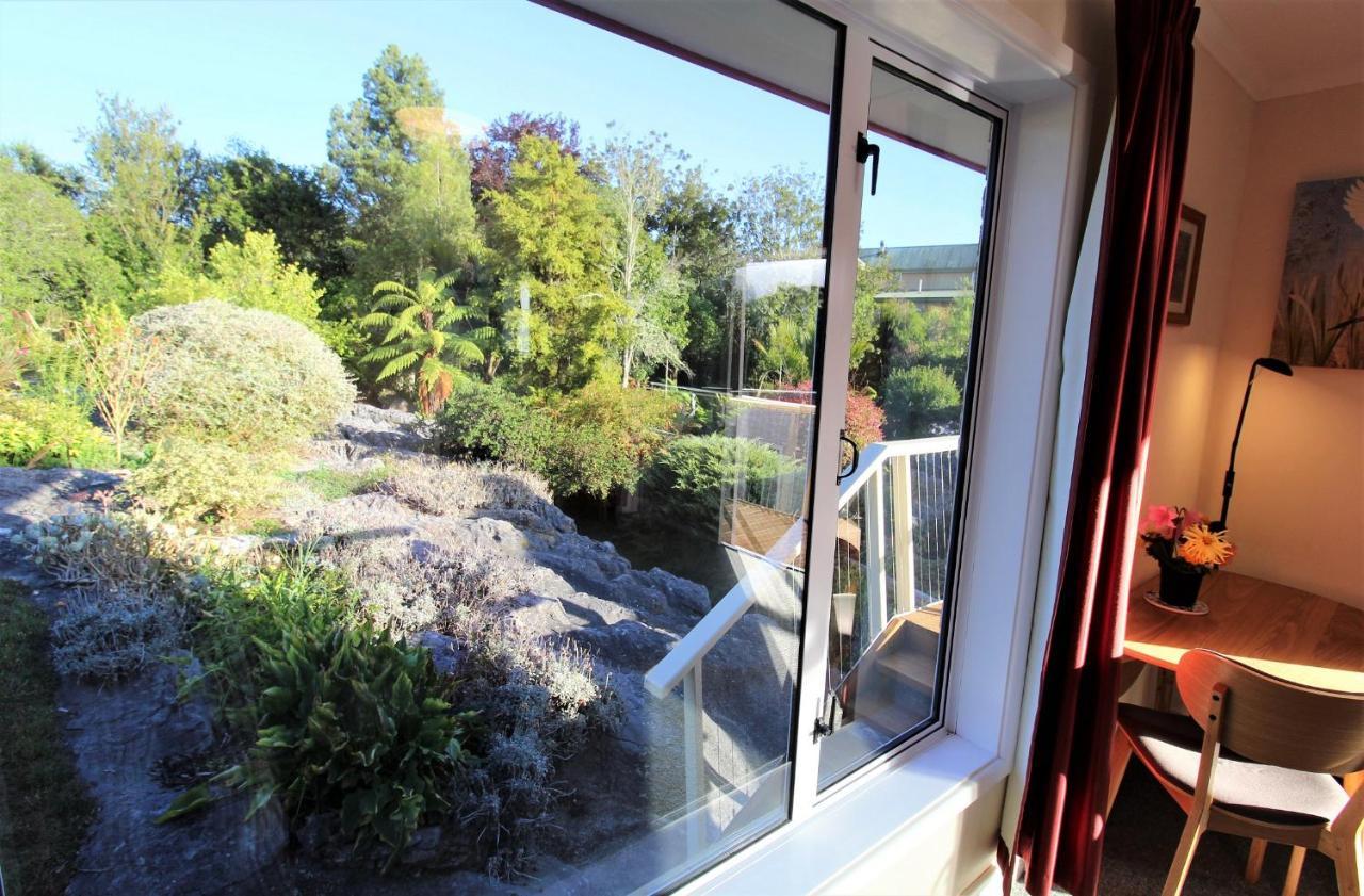 Labyrinth Gardens Guest House Takaka Εξωτερικό φωτογραφία